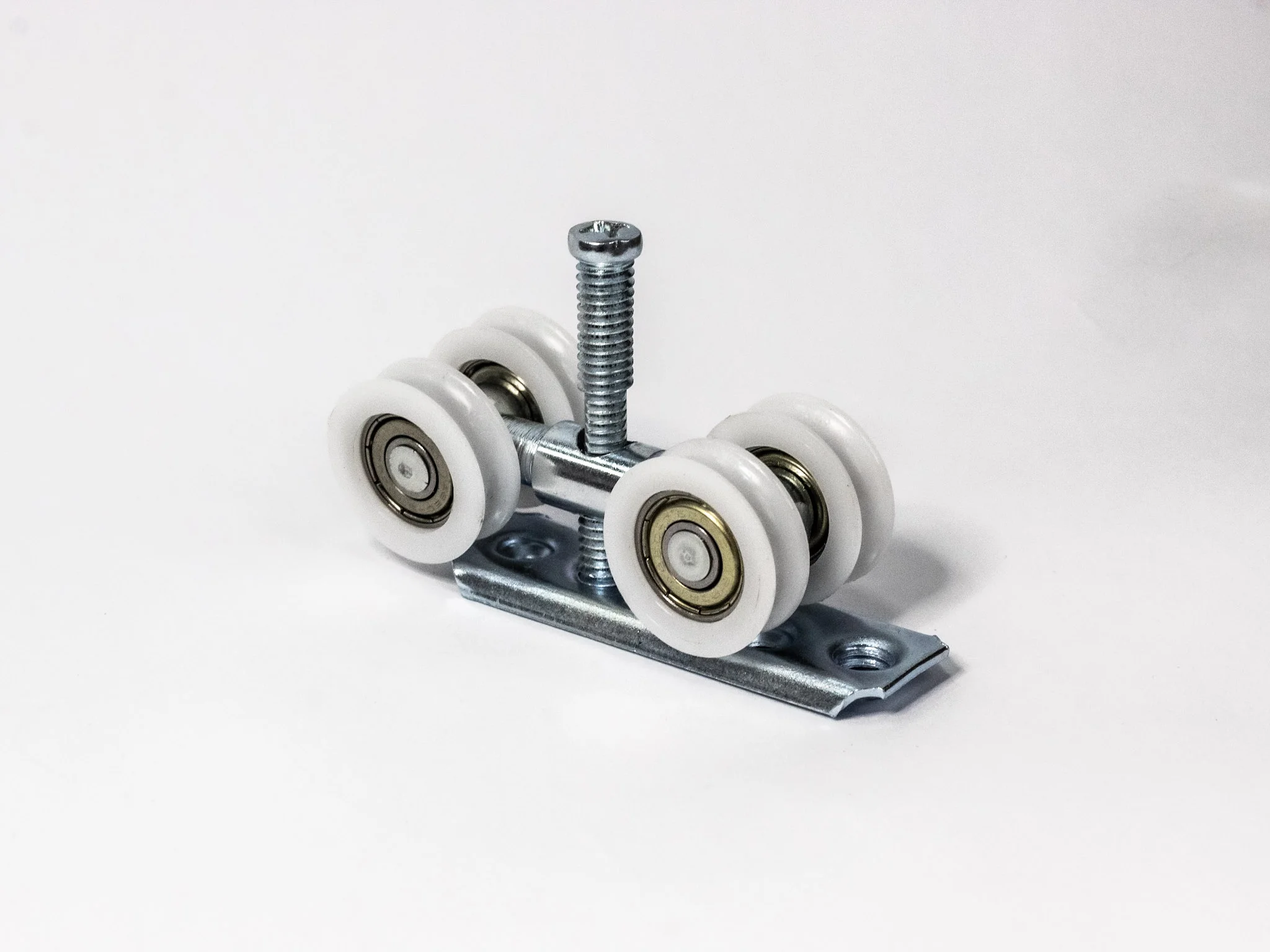Roldana Côncava 4 Rodas com Base Reta  25mm